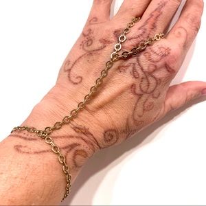Unique Flat Chain Link Hand Chain